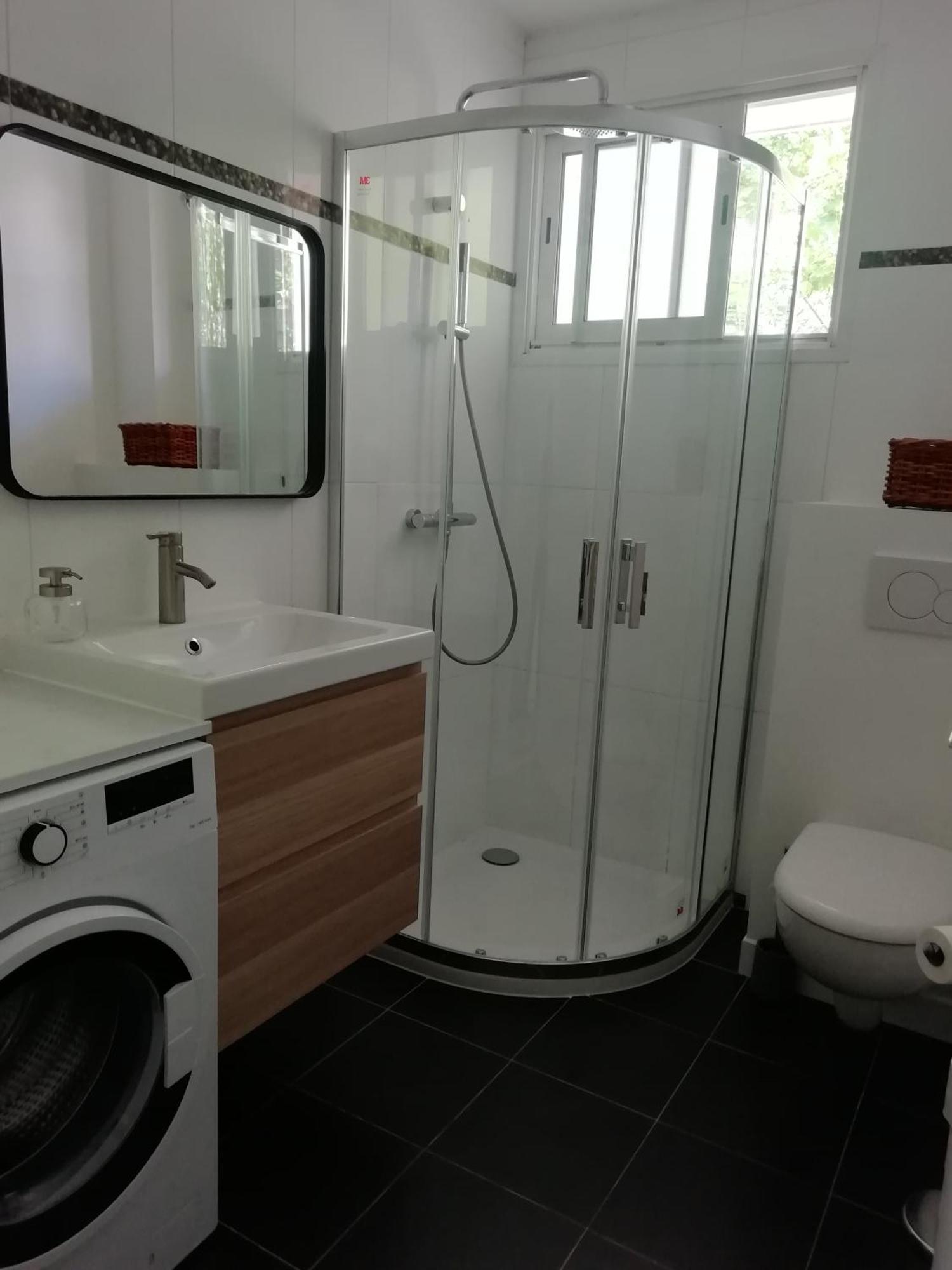 Apartment Centre Bd 1er
